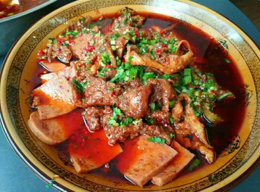 一般成都冒菜培訓(xùn)學(xué)校都培訓(xùn)什么內(nèi)容？