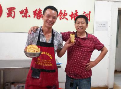 成都學(xué)習(xí)南充鍋盔夾涼粉培訓(xùn)哪里好？