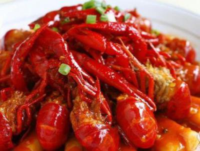 吃小龍蝦的季節(jié)到了，小龍蝦怎么做才好吃