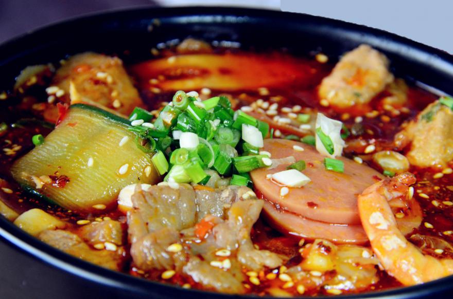 成都串串香培訓多少錢,？成都油擼串串培訓