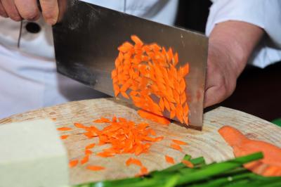 怎樣才能提高自己店面的知名度呢？