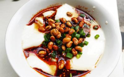 學(xué)做豆腐腦找哪家好？特色小吃豆腐腦怎么做？