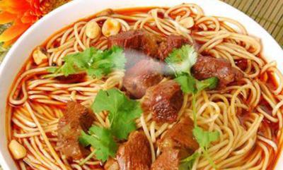 面食培訓哪家專業(yè):打鹵面，香味四溢富有勁道的家常面食！