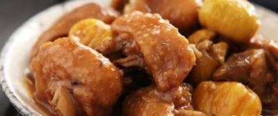 板栗燒雞最好吃的做法，簡單美味又下飯，看看你喜歡吃不？