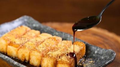 紅糖糍粑的兩種不同做法，四川小吃培訓(xùn)，你比較喜歡哪一種呢