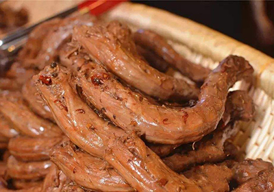 ?渠縣現(xiàn)撈鹵菜技術(shù)培訓(xùn)機(jī)構(gòu)哪里好？學(xué)員親自動(dòng)手實(shí)踐