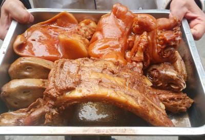 成都鹵菜技術(shù)培訓(xùn)中心哪里好？培訓(xùn)市場選料技巧