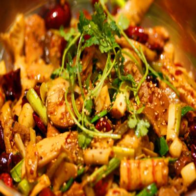 成都特色干鍋技術(shù)培訓(xùn)哪家好？采用滾動(dòng)式教學(xué)方式