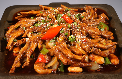 成都哪里有干鍋技術(shù)培訓(xùn)學(xué)校？食材加工及搭配技巧