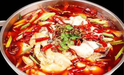 成都學(xué)火鍋魚技術(shù)培訓(xùn)哪里好？培訓(xùn)火鍋味型兌鍋技巧
