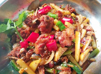 ?特色麻辣干鍋技術(shù)培訓(xùn)，飄味緣學(xué)習(xí)干鍋技術(shù)做法