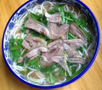 學(xué)做羊肉米線技術(shù)培訓(xùn)機(jī)構(gòu)哪里好？