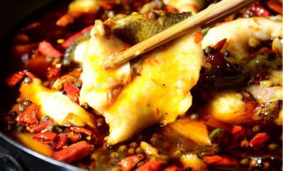 小吃培訓(xùn)一般多少錢，做片片魚火鍋技術(shù)培訓(xùn)哪家好？