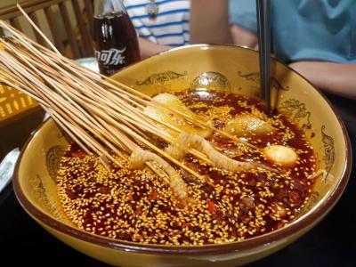 小吃培訓(xùn)學(xué)校多少錢？培訓(xùn)小吃價格學(xué)校有哪些？