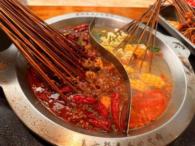 四川串串技術(shù)培訓多少錢？成都開心貓串串培訓學校