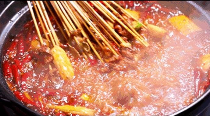 串串香培訓(xùn)一般學(xué)費(fèi)多少？成都冷鍋串串培訓(xùn)哪里好？