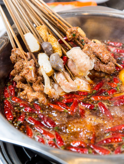 串串香培訓(xùn)班學(xué)費(fèi)多少？成都哪里可以學(xué)串串香技術(shù)？