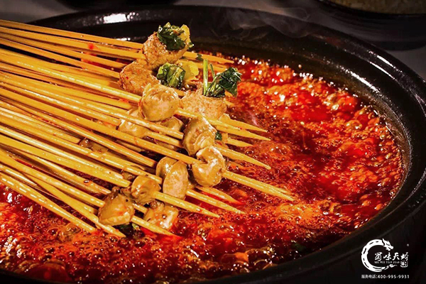 培訓(xùn)成都串串班哪家好？串串香培訓(xùn)學(xué)校哪里好？