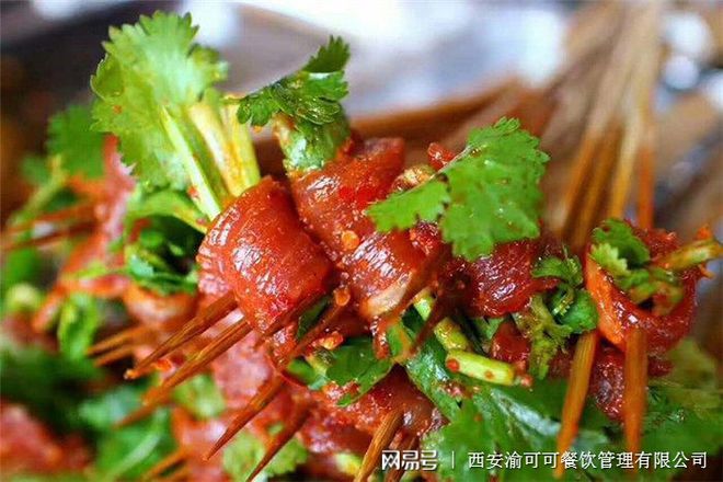 串串香培訓(xùn)學(xué)校哪個(gè)好？成都哪里可以學(xué)串串香技術(shù)？