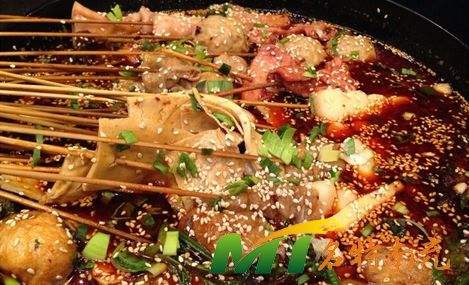 成都串串香培訓(xùn)班哪家好？培訓(xùn)成都串串冒菜多少錢？