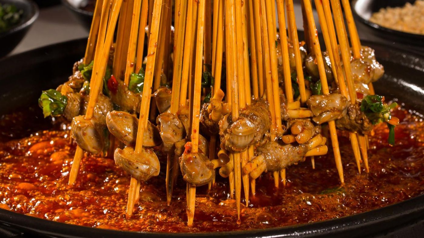 成都熱鹵串串技術(shù)培訓哪家好？正宗成都串串香培訓