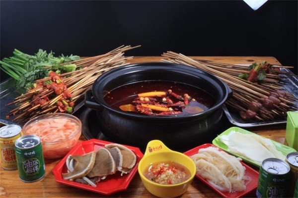 四川成都串串香培訓班哪家好？串串香底料技術(shù)培訓哪家好？