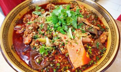 成都冒菜培訓學校怎樣？培訓冒菜機構(gòu)的資質(zhì)與口碑