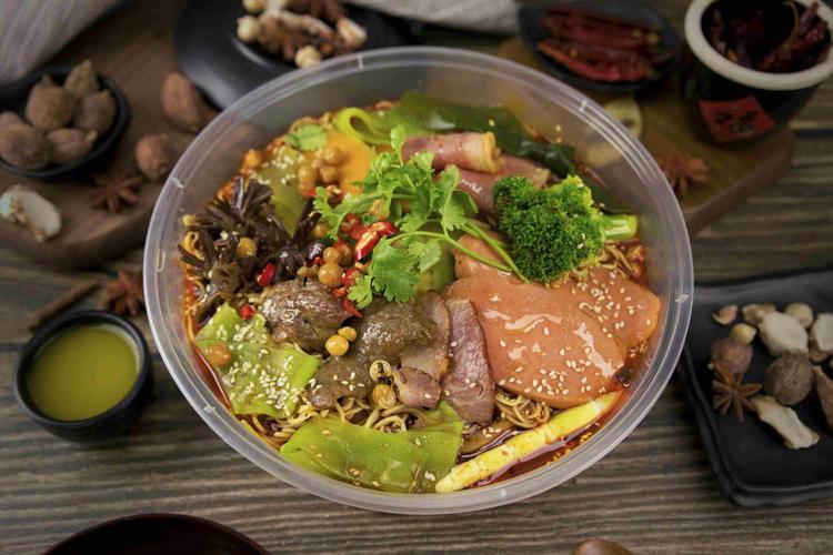 哪里有冒菜技術(shù)培訓(xùn)？冒菜培訓(xùn)費(fèi)用解析