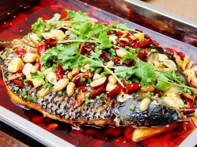 麻辣烤魚技術(shù)培訓(xùn)哪里好？飄味緣培訓(xùn)學(xué)?！承募妓嚕藙?dòng)財(cái)富之門